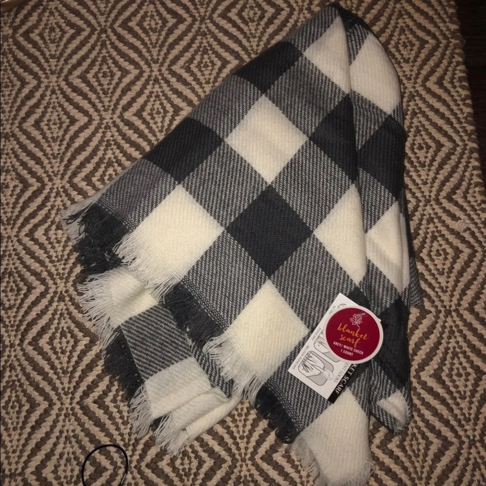 Plaid Blanket Scarf
